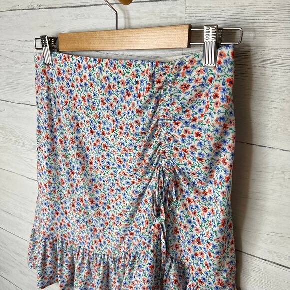 Rails Skirt Womens Size Medium Lara Wild Daisies Floral High Low Ruffle Hem Mini - Picture 9 of 16